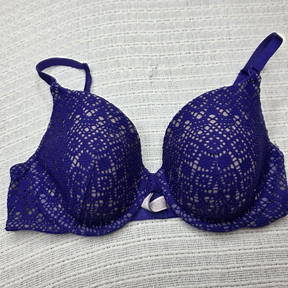 Victoria Secret Purple Lined Demi Bra 34D Lace Feminine Adjustable Straps Padded